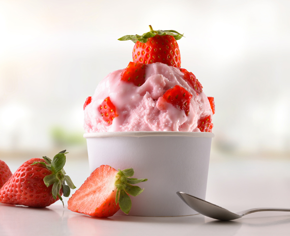 Ice cream with strawberries to show modified flavour